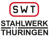 Schriftzug SWT - Stahlwerk Thüringen in schwarz mit rot